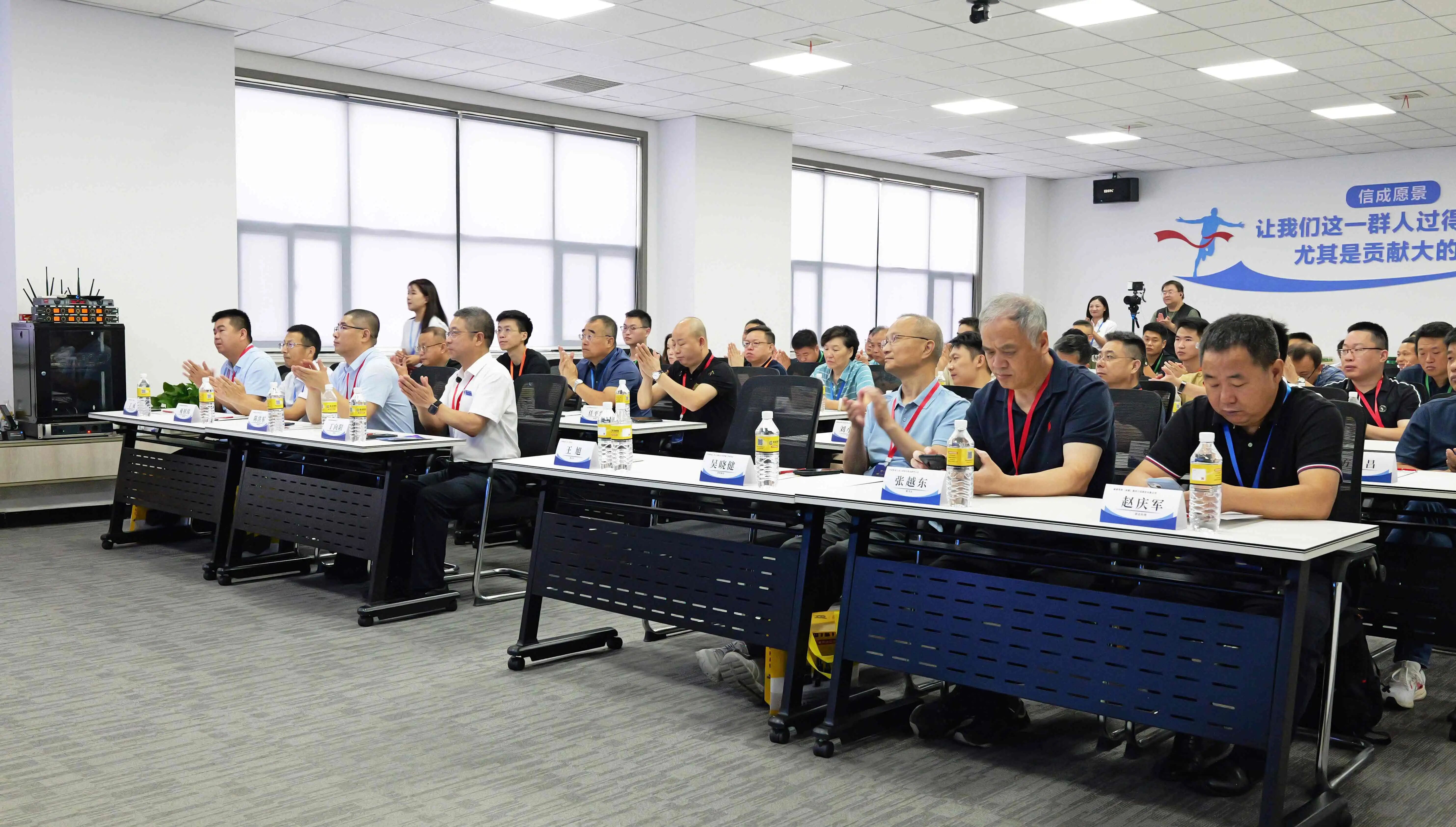 1756691693935942.jpg 1756691693935942.jpg