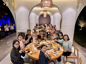 2024年國(guó)際貿(mào)易部養(yǎng)子溝團(tuán)建二